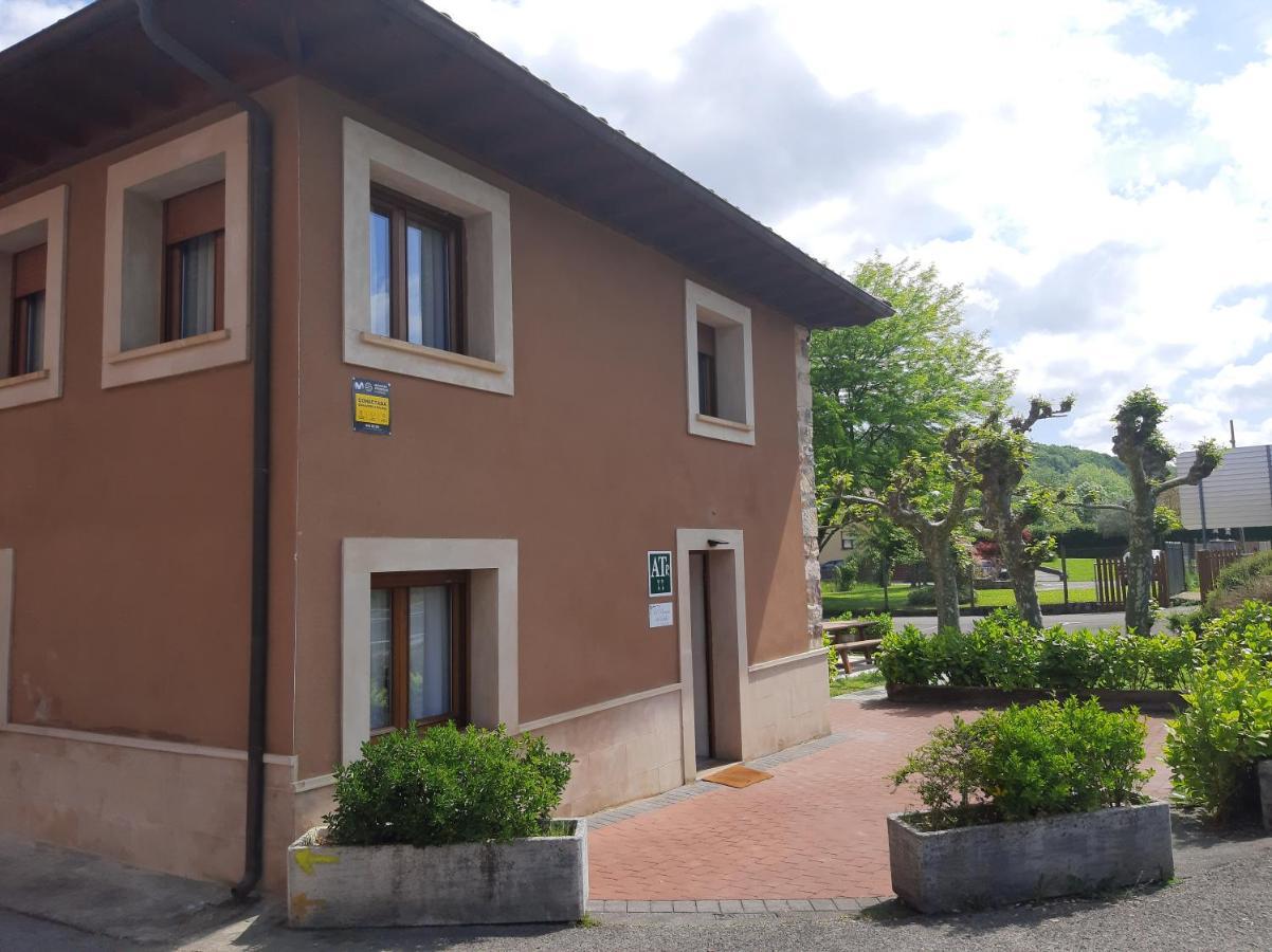 Apartament El Puentin Del Sella Con Wifi Y Parking Gratuito Onís Zewnętrze zdjęcie